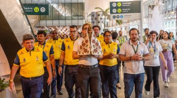 Círio de Nazaré no Aeroporto Internacional de Belém: missa, batismo de aeronaves e sobrevoo marcam abertura da festividade católica